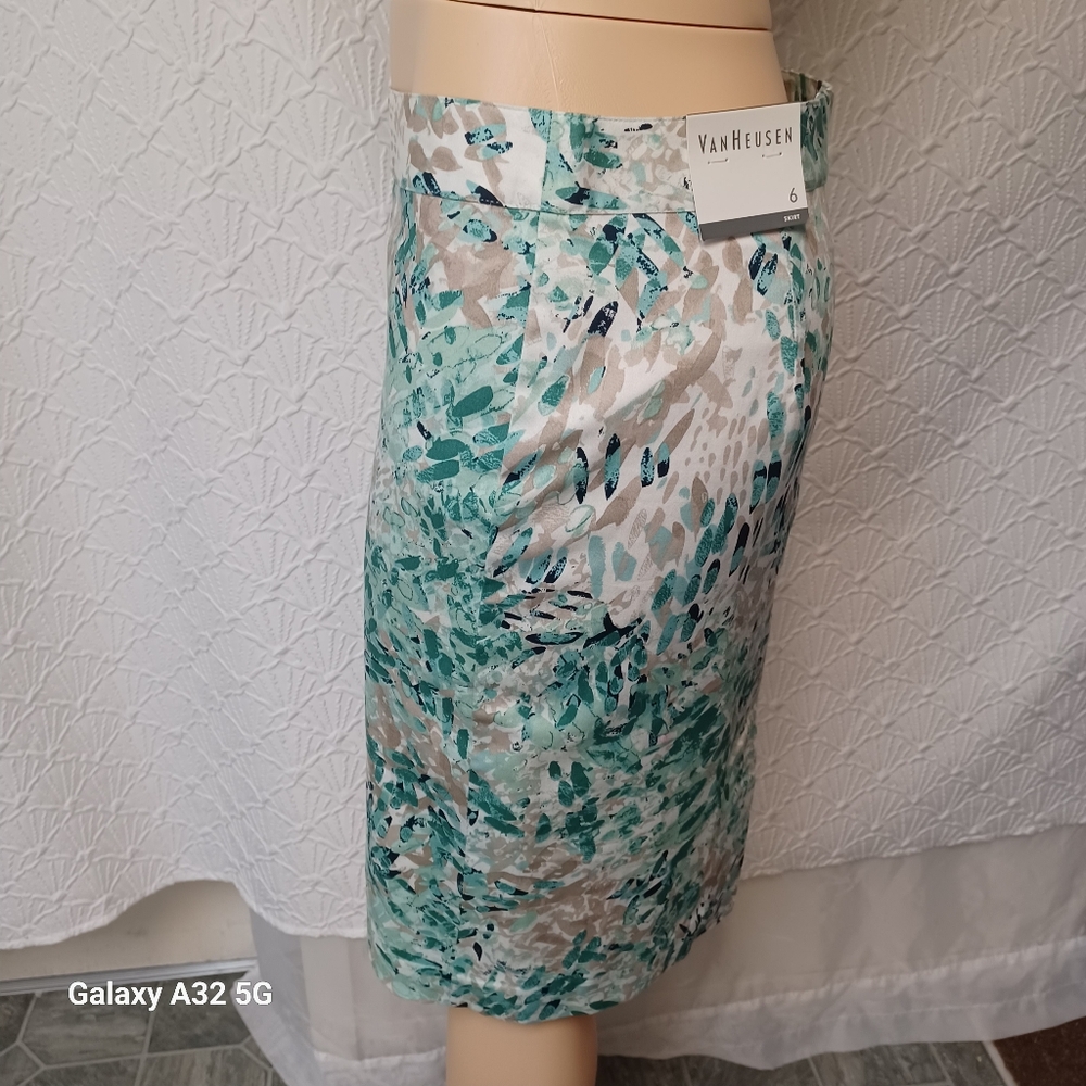Van Heusen  New Size 6 Blue Knee-Length Pencil Skirt - Picture 6 of 12